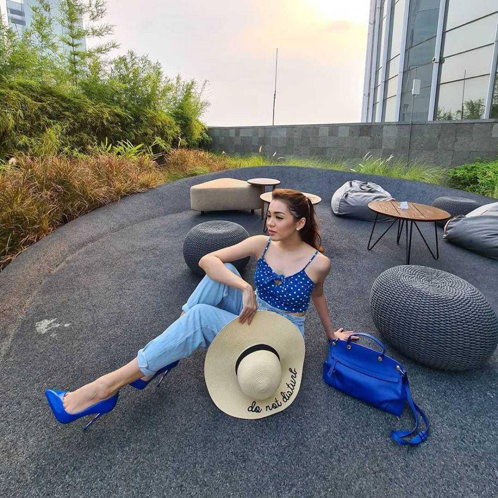 instagram.com/mayaseptha7