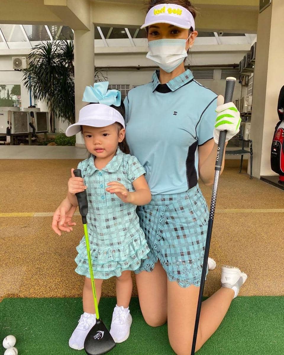 instagram.com/farahquinnofficial