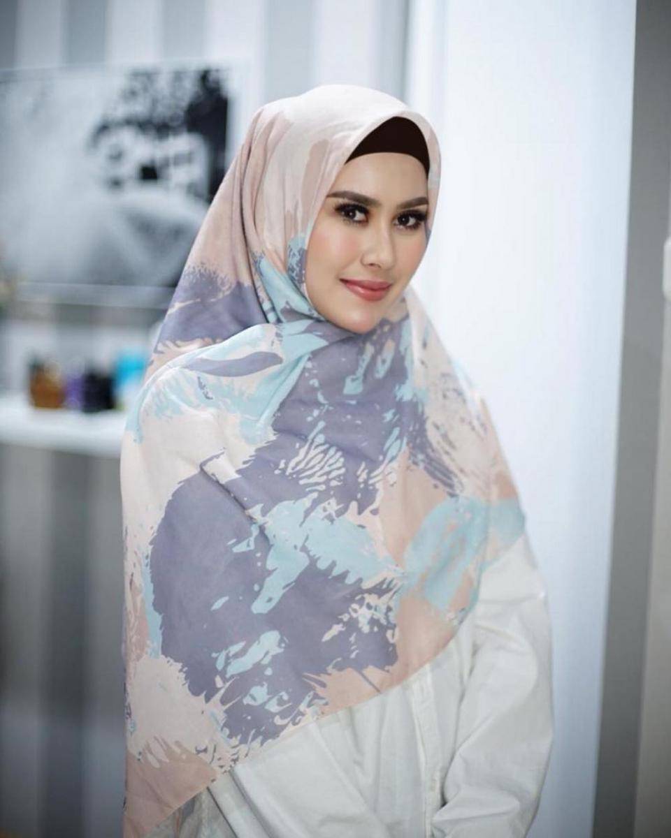 Instagram.com/syahnazs