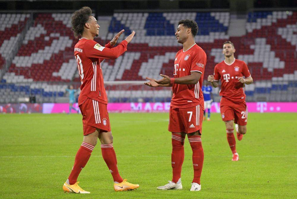 Serge Gnabry merayakan gol bersama Leroy Sane. Twitter/@sergegnabry