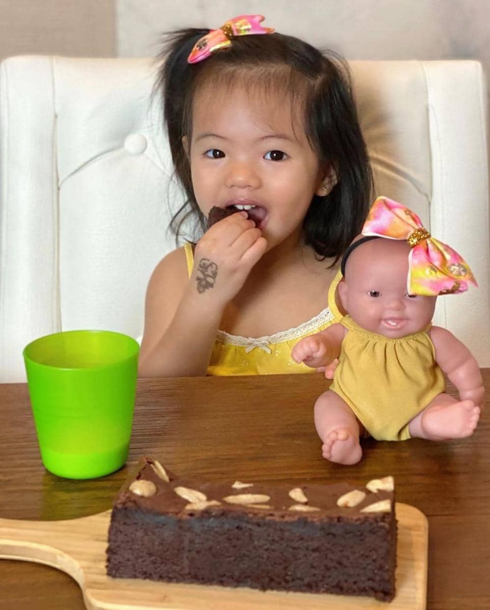 instagram.com/farahquinnofficial