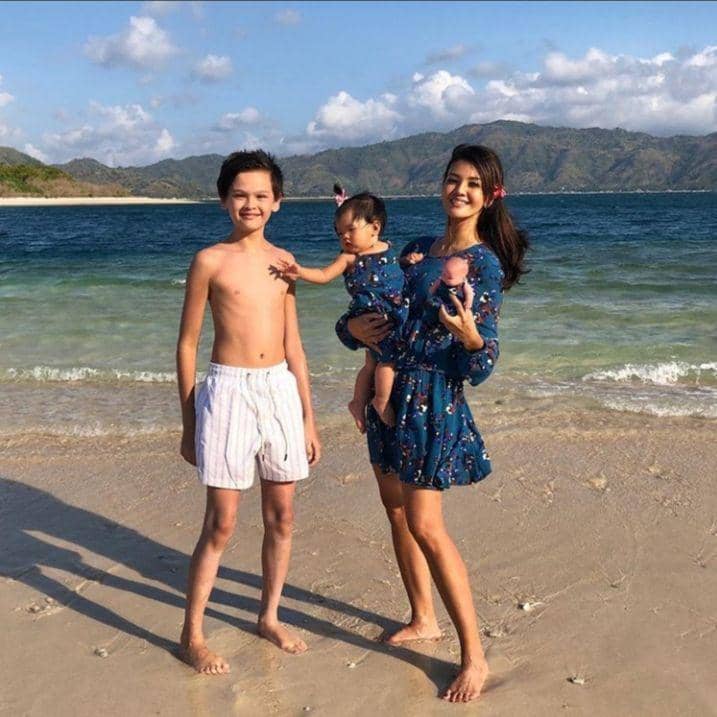 instagram.com/farahquinnofficial