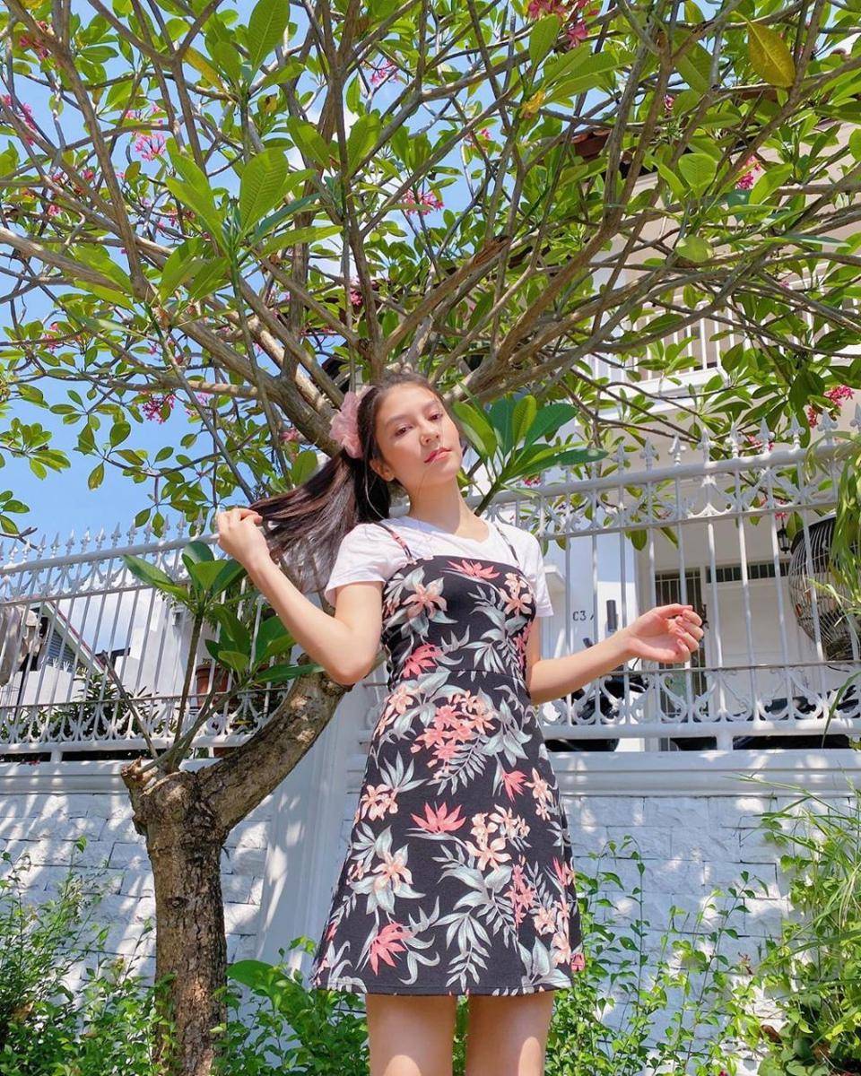 instagram.com/jessica_lucyana_taroreh