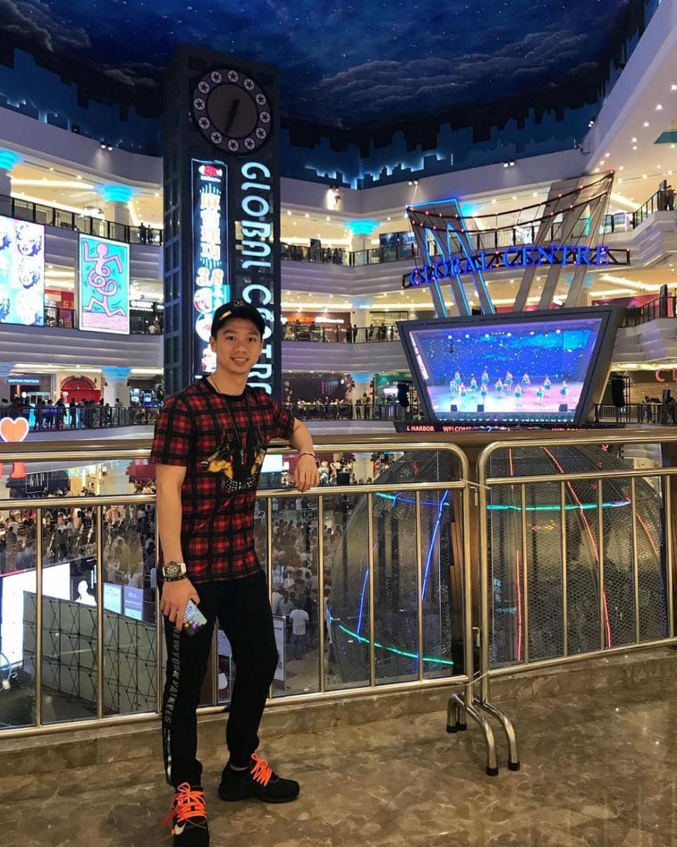 instagram.com/kevin_sanjaya