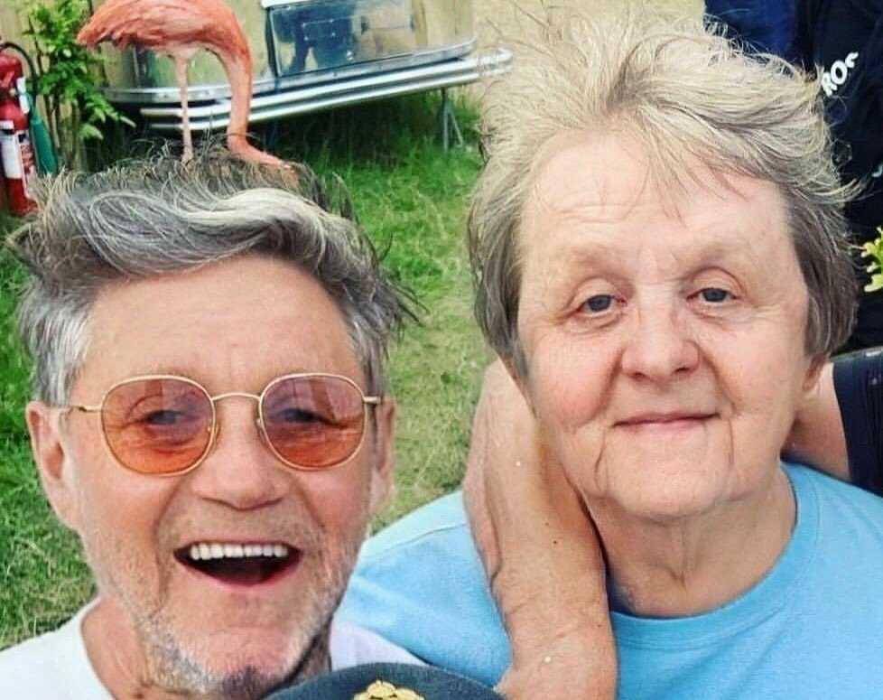 instagram.com/lewiscapaldi