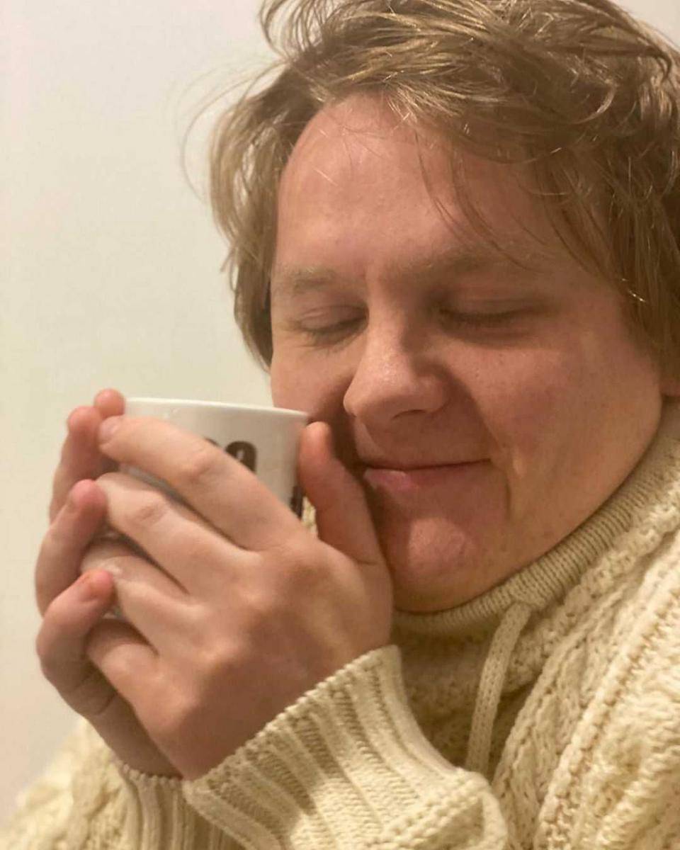 instagram.com/lewiscapaldi