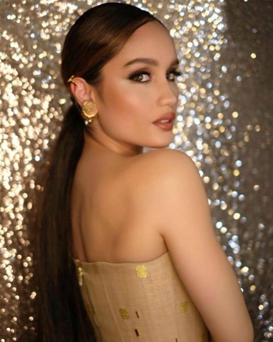 Instagram.com/claurakiehl