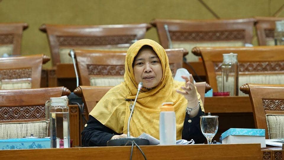 Kurniasih Mufidayati (facebook.com/pg/kurniasihmufidayati.id)
