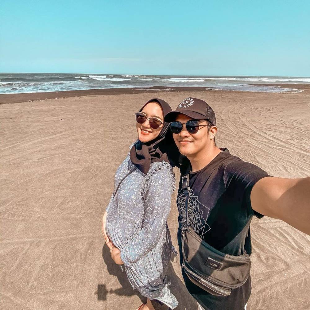 Instagram.com/ericaputrii
