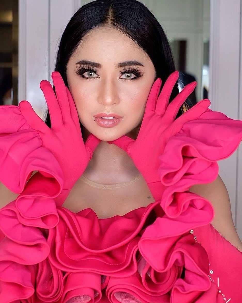 Instagram.com/dewiperssikreal