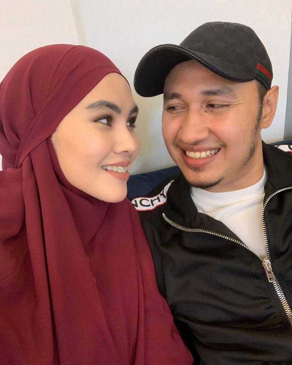 Instagram.com/kartikaputriworld