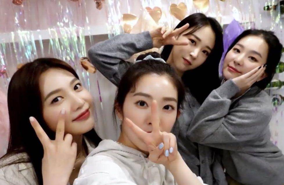 Allkpop.com
