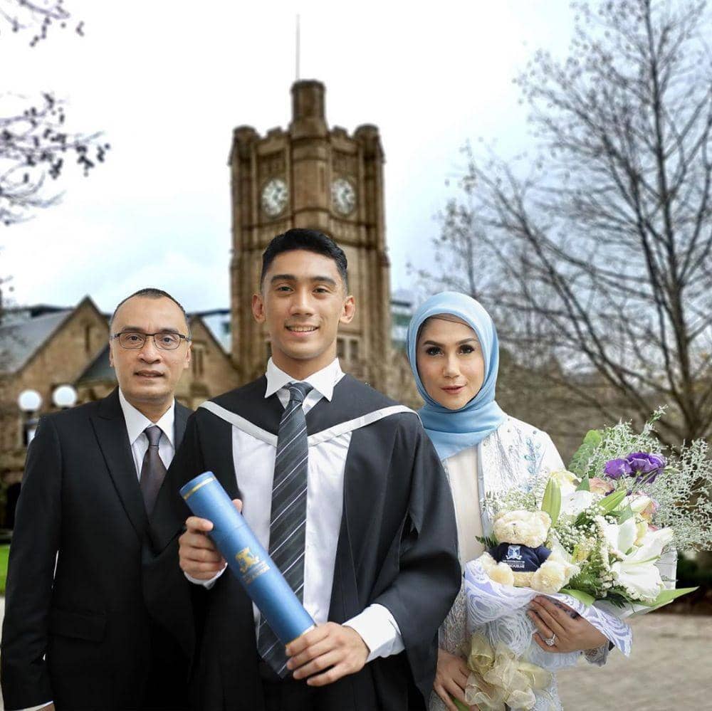 Instagram.com/marinizumarnisreal