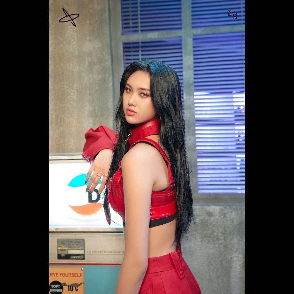 instagram.com/official_everglow