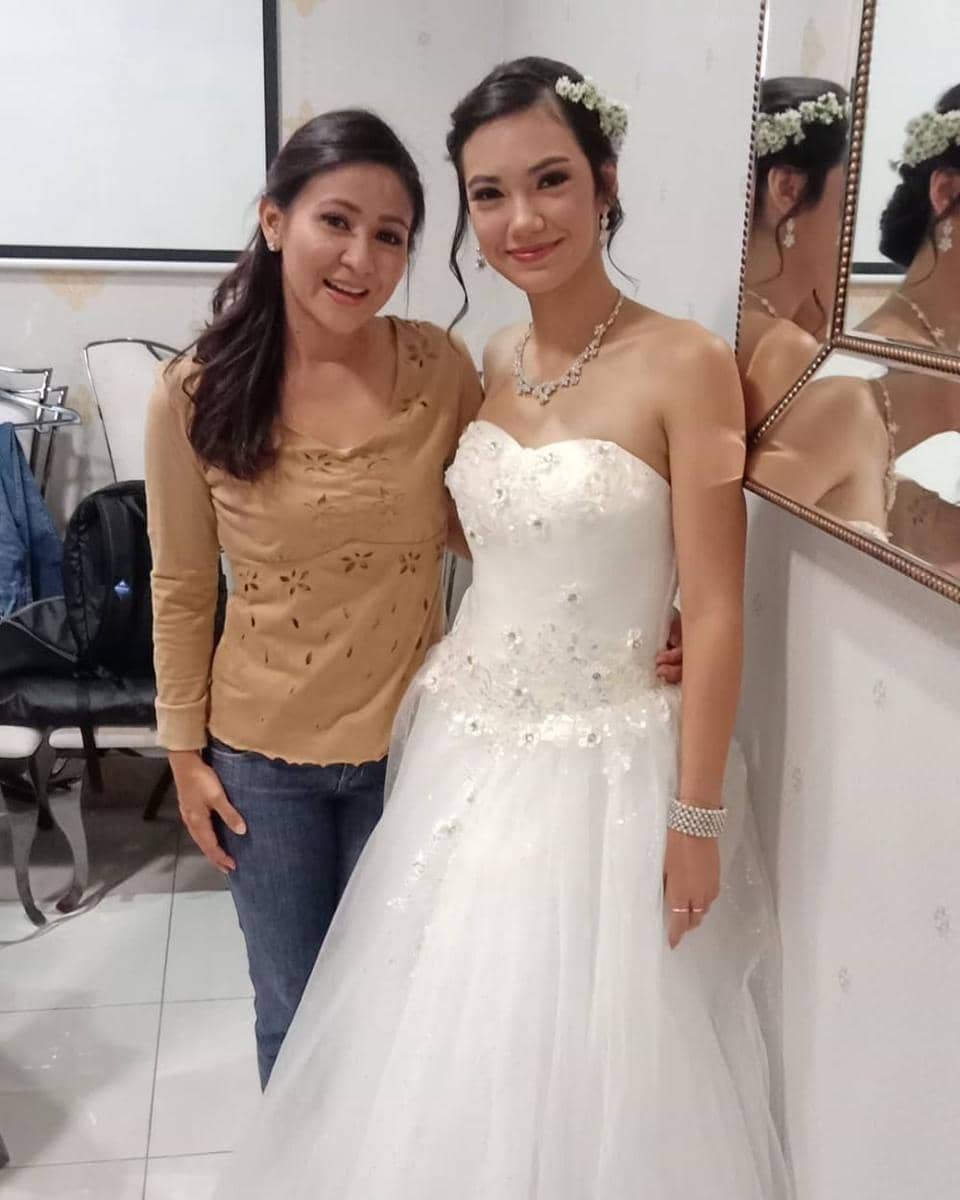 instagram.com/inedewi