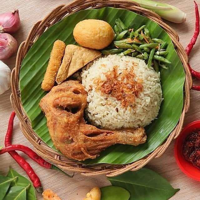 instagram.com/nasikuningvalentine