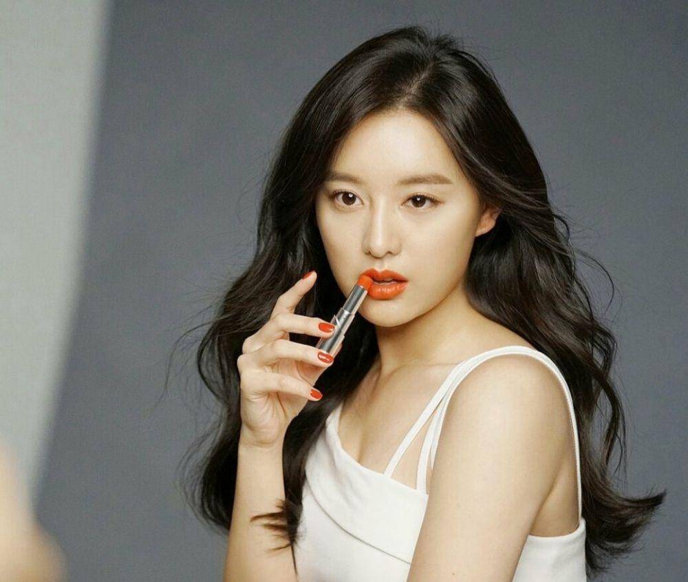 Instagram.com/jiwonsworld