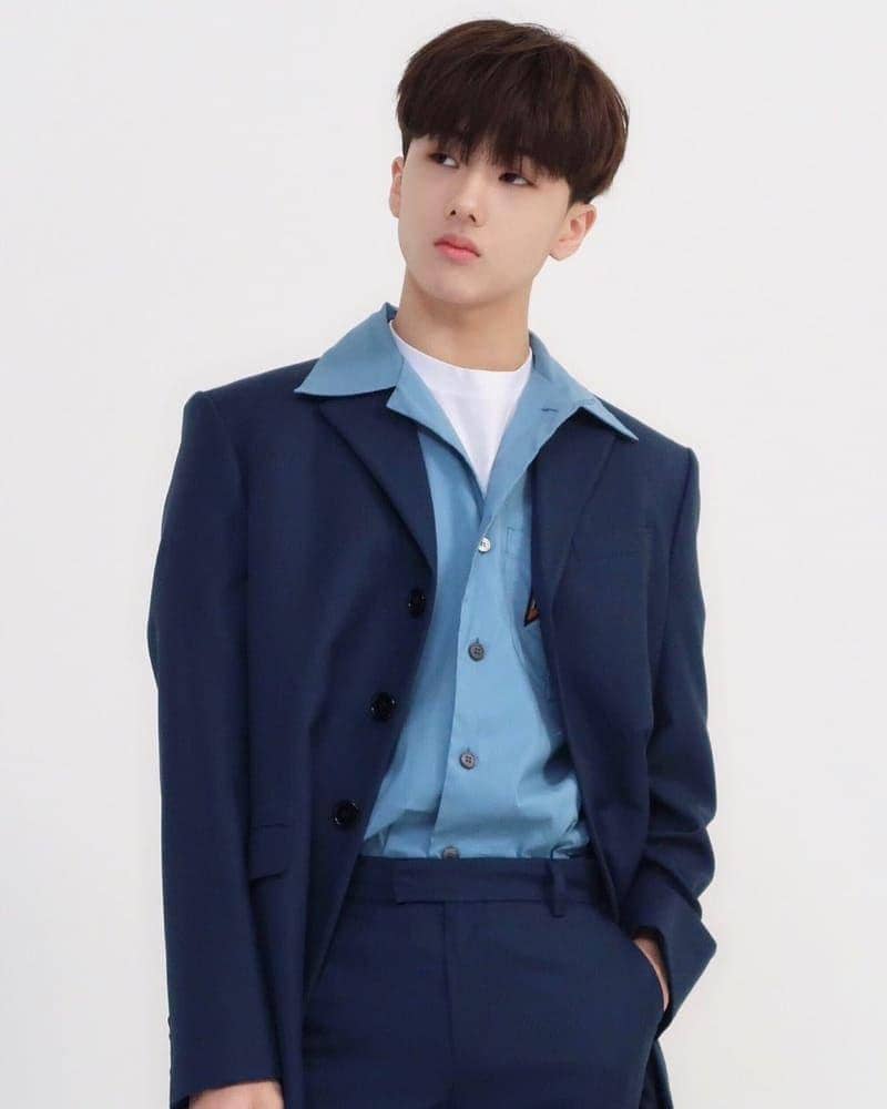 Instagram.com/jisungg_official