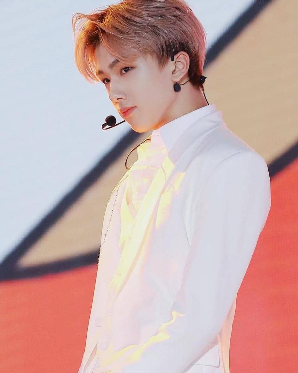 Instagram.com/jisungg_official