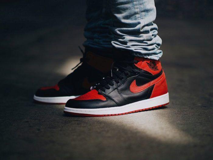 10 Sneakers Klasik Terbaik yang Cocok untuk Penampilan Kasualmu