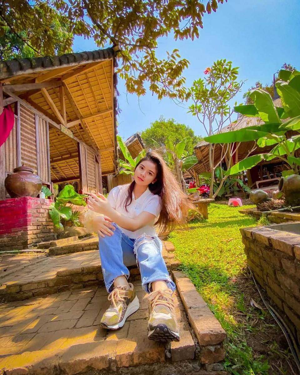 Instagram.com/nabilabintangadelia