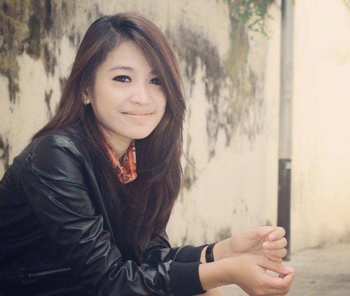 Jadi Sorotan, Ini 10 Foto Lama Thari Eka, Mantan Istri Dory Harsa