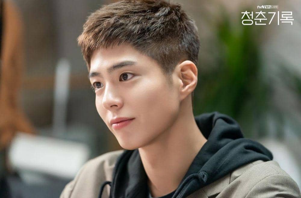 Ini 15 Harga Outfit Park Bo Gum di KDrama 'Record of Youth'