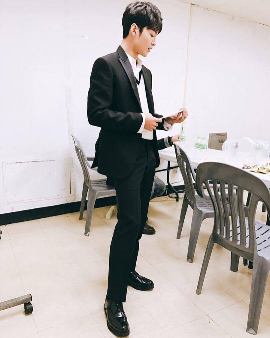 instagram.com/real.be