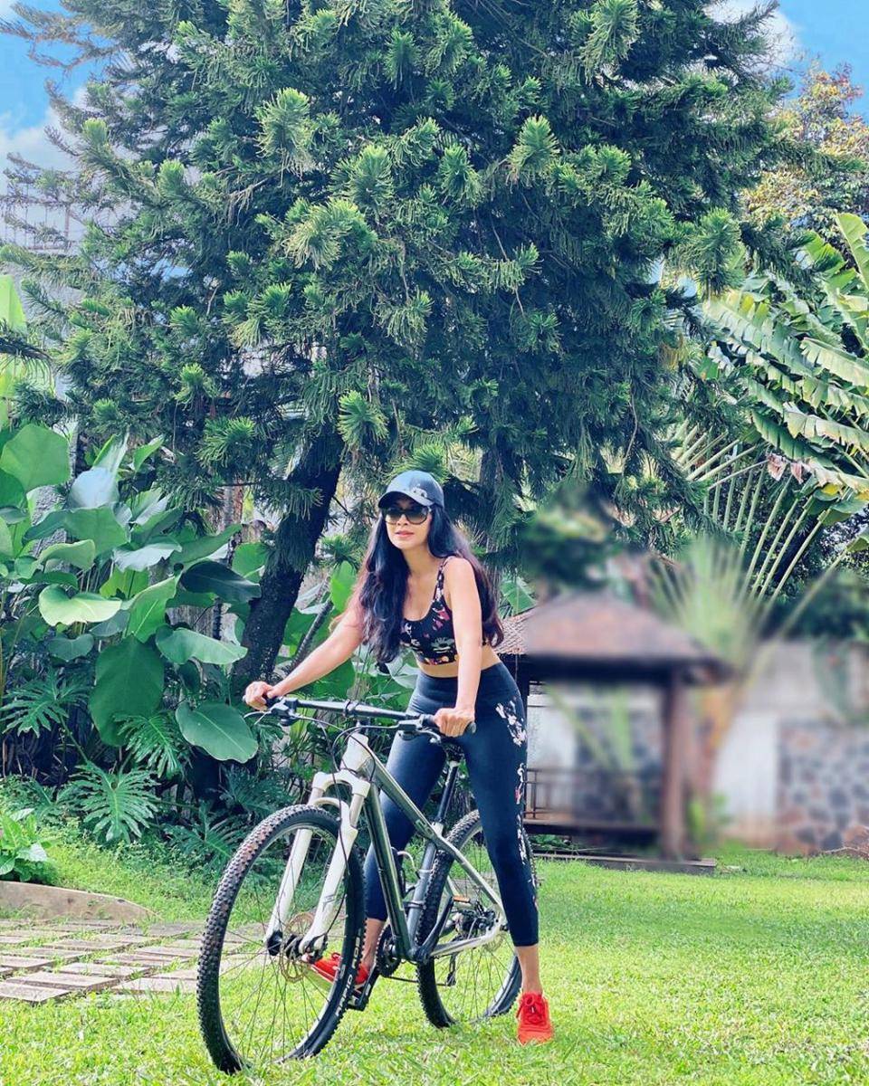 instagram.com/dps_diahpermatasari