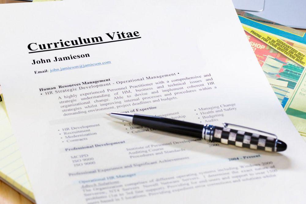 Hai Mahasiswa, Ini Tips Bikin CV dan Surat Motivasi