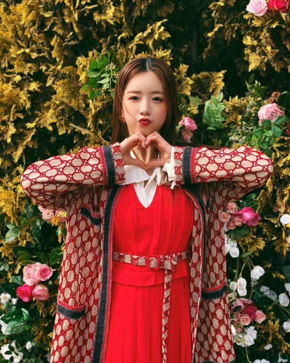 twitter.com/only_bomi