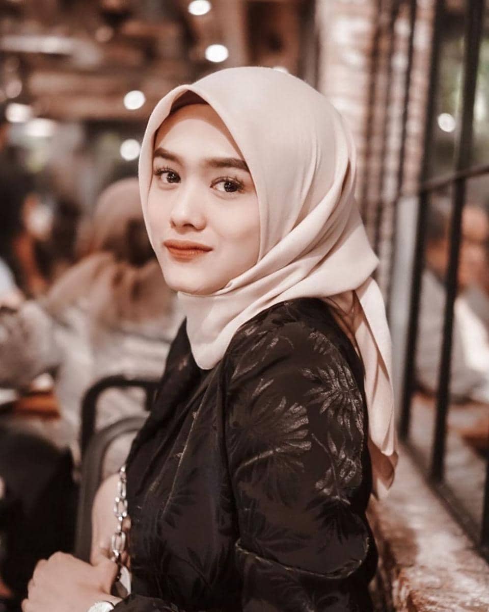 instagram.com/aridanuraini