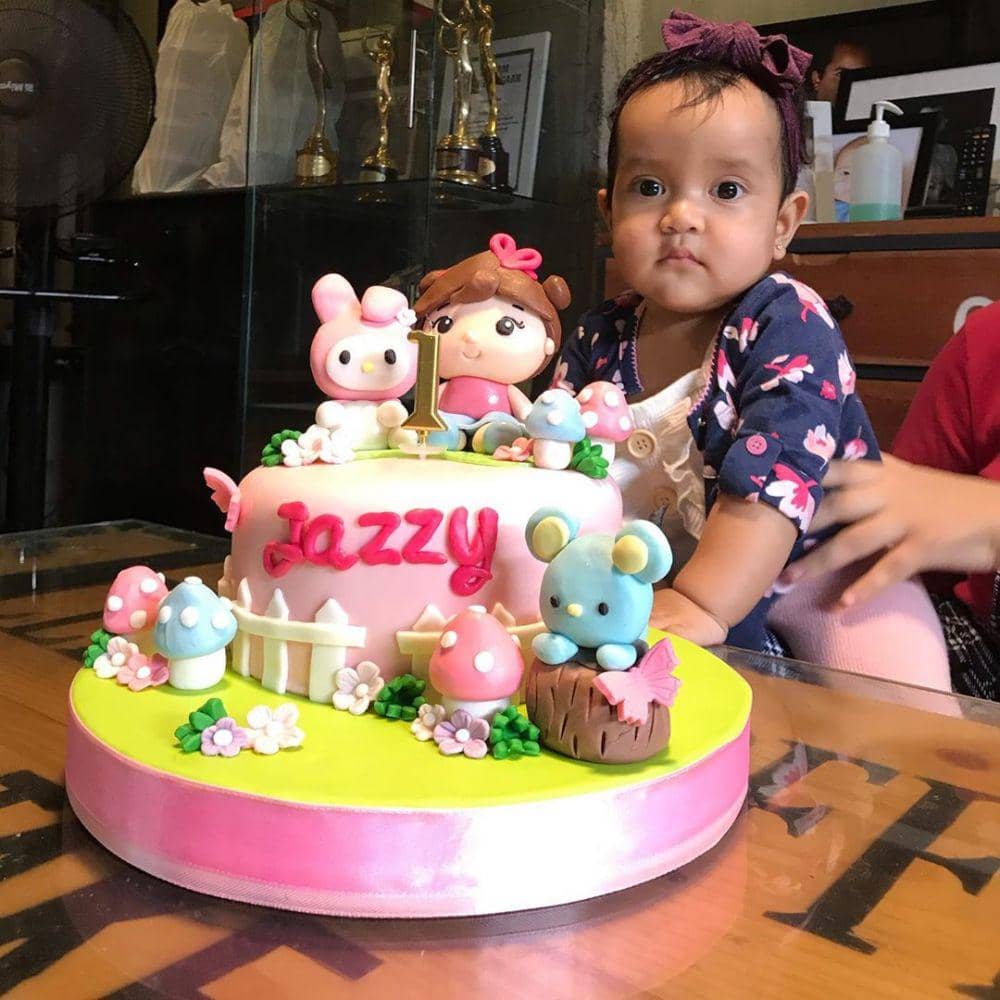 instagram.com/gibby.jazzy.anacarla