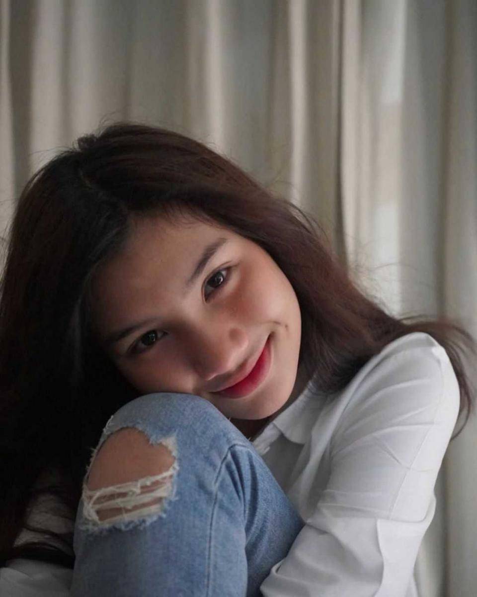 instagram.com/mollybaihaqi