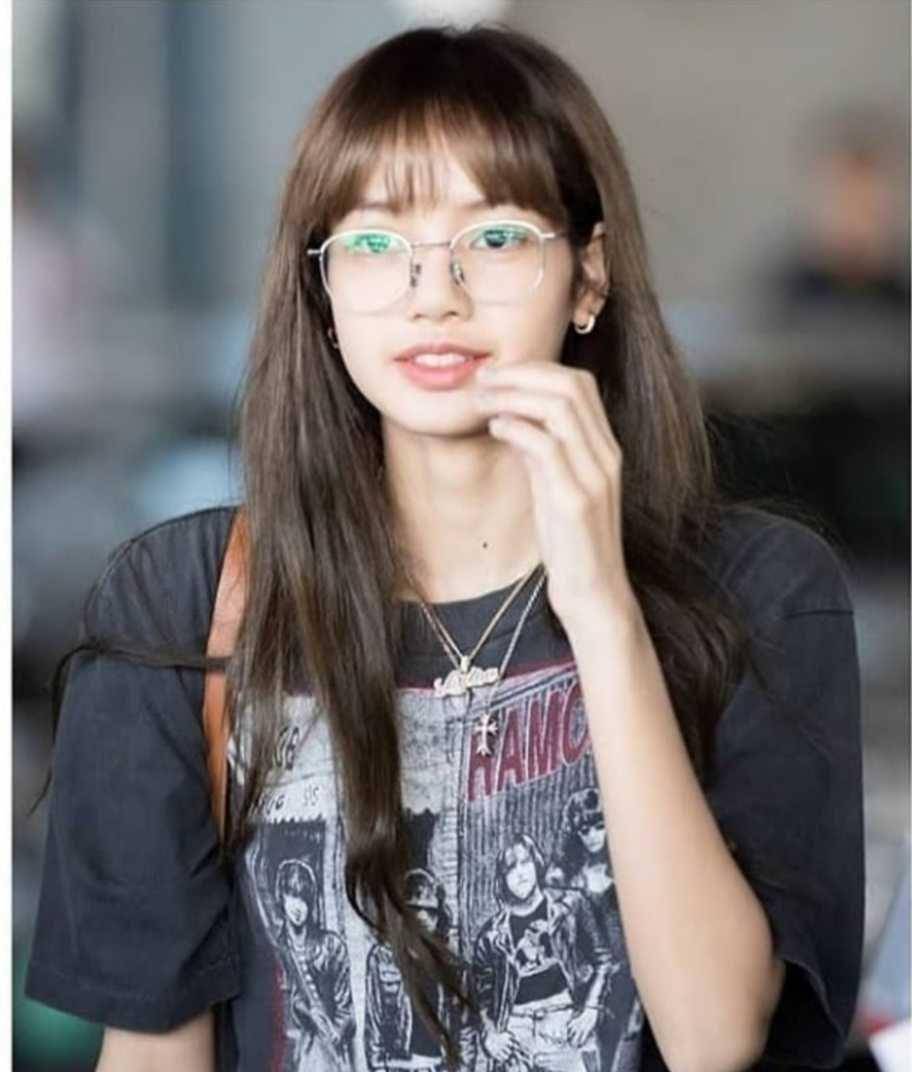 Instagram.com/lalisa_girl_my_baby
