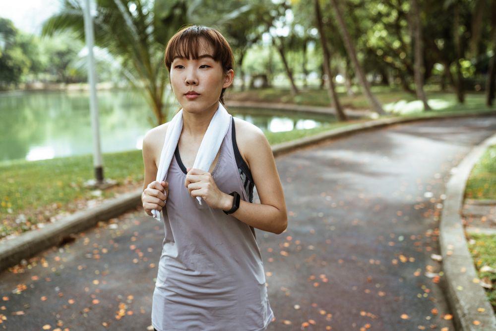Antisipasi Musim Hujan, Terapkan 5 Tips Sederhana Mencegah Nyeri Sendi