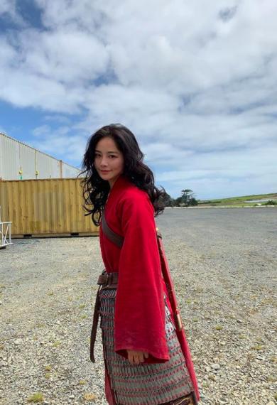 10 Pesona Memikat Liu Yaxi, Stuntwoman Mulan yang Curi Perhatian
