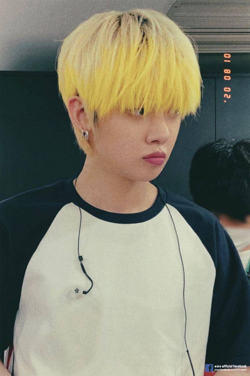 facebook.com/TXT.bighit
