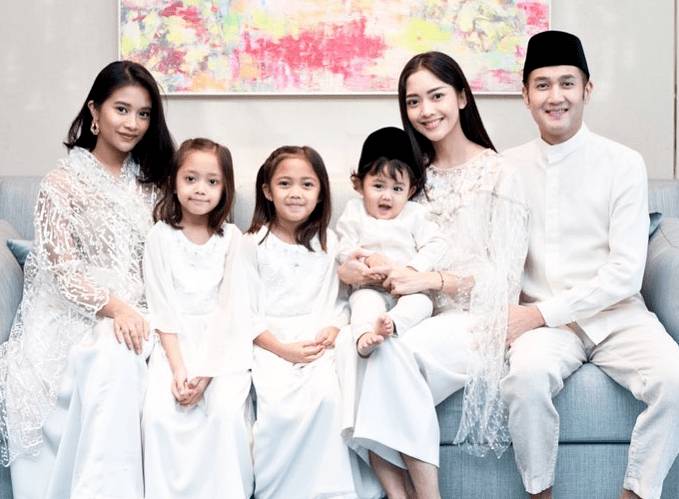 instagram.com/ririndwiariyanti