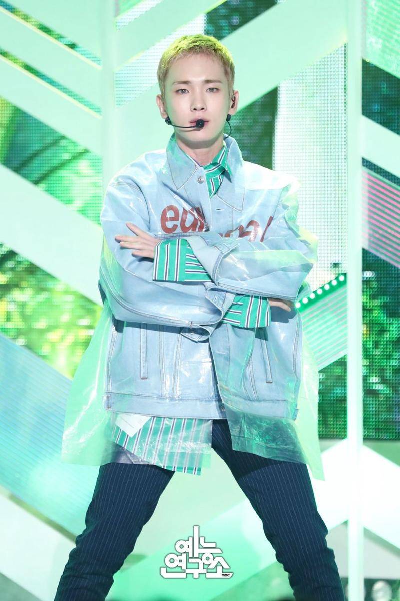 twitter.com/almightykeybeom