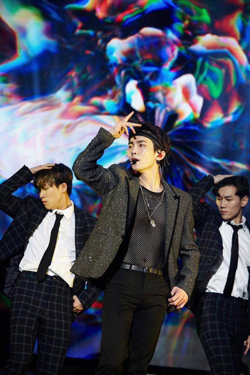 twitter.com/almightykeybeom