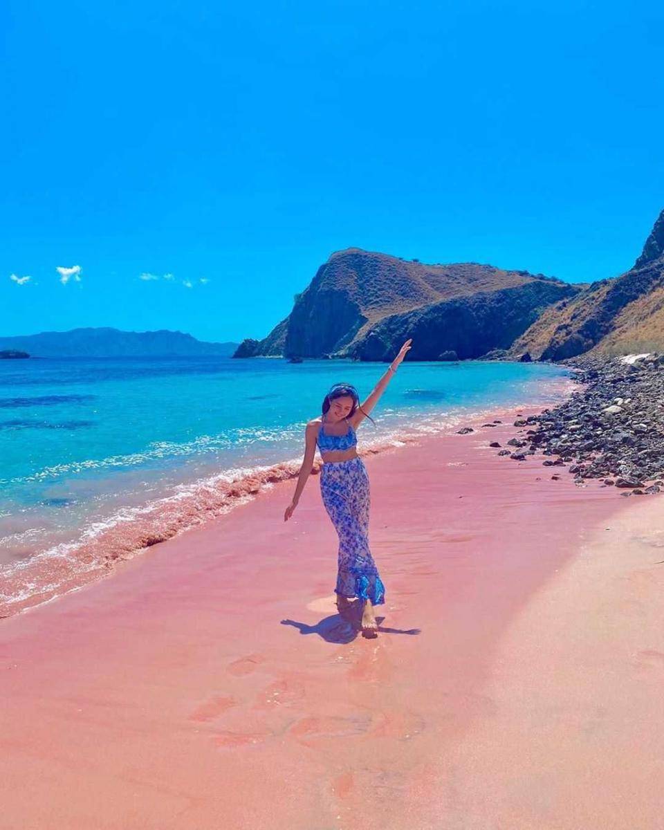 instagram.com/bebytsabina
