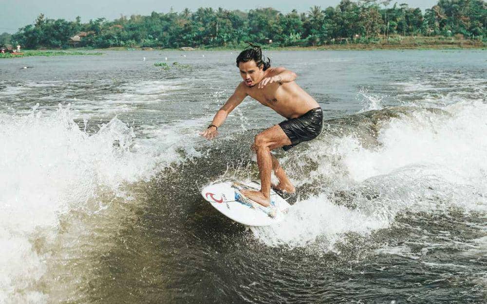 9 Potret Menegangkan David John Schaap Saat Berolahraga Ekstrem