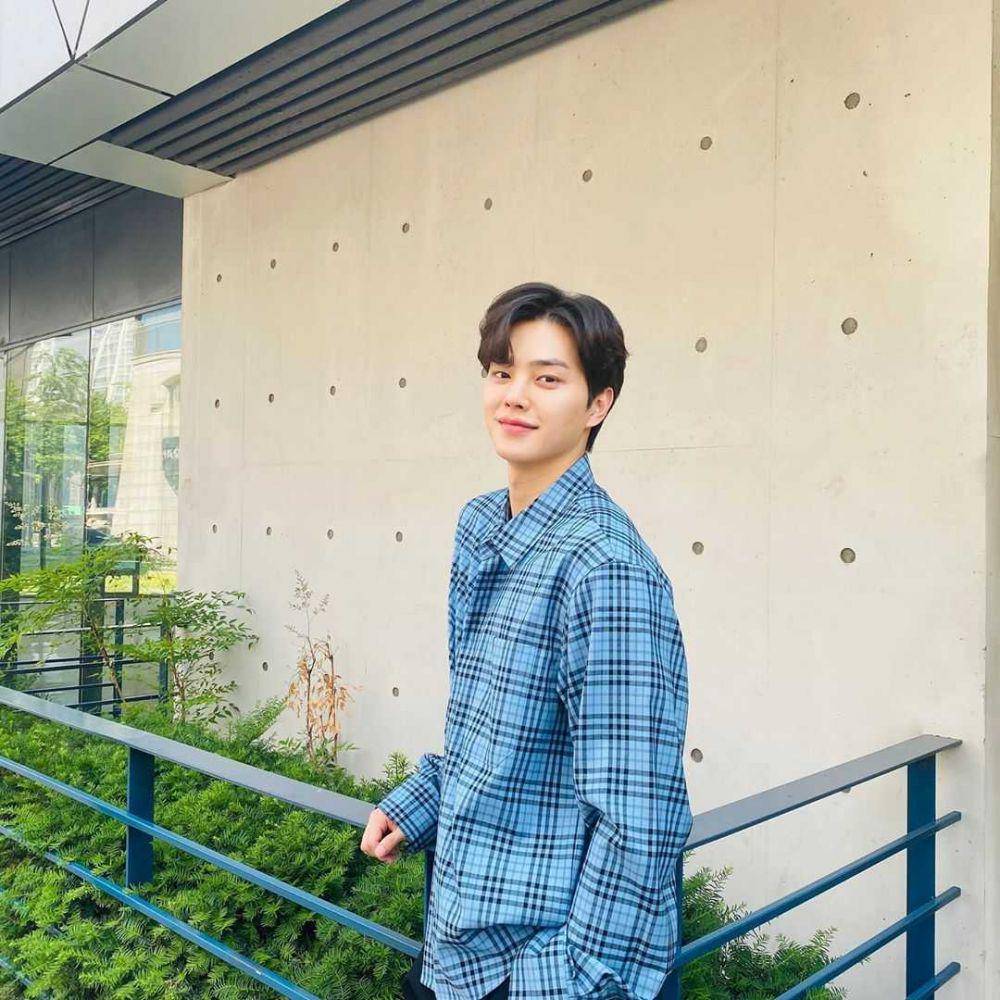 Instagram/songkang_b