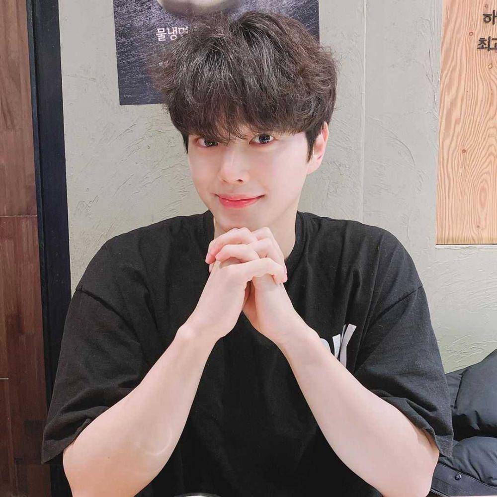 Instagram/songkang_b