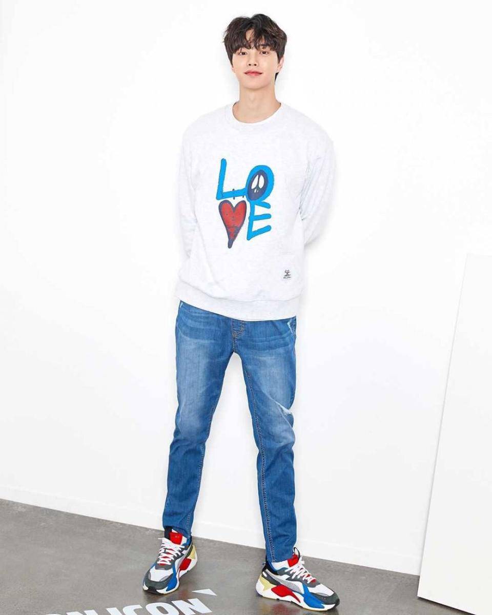 Instagram/songkang_b