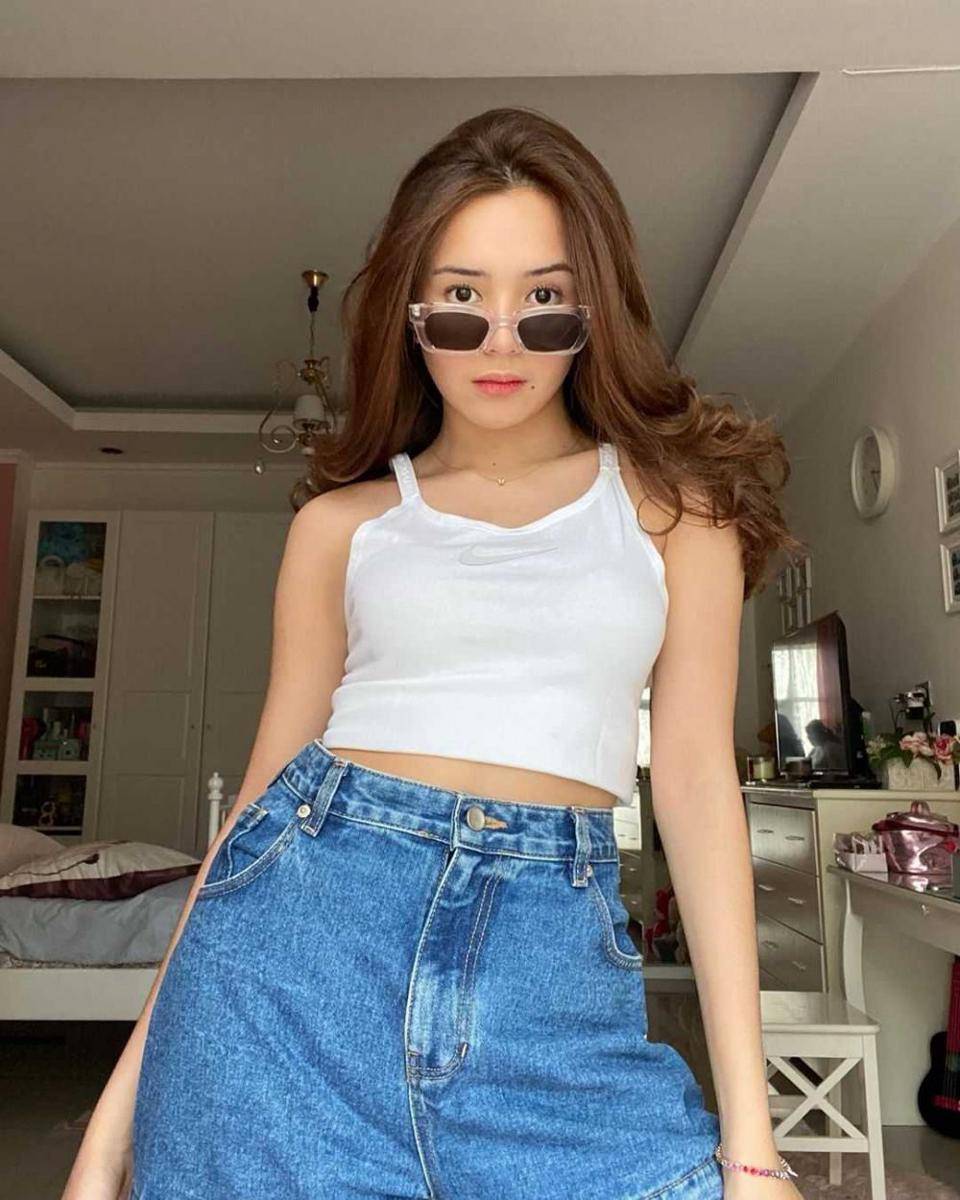 instagram.com/bebytsabina
