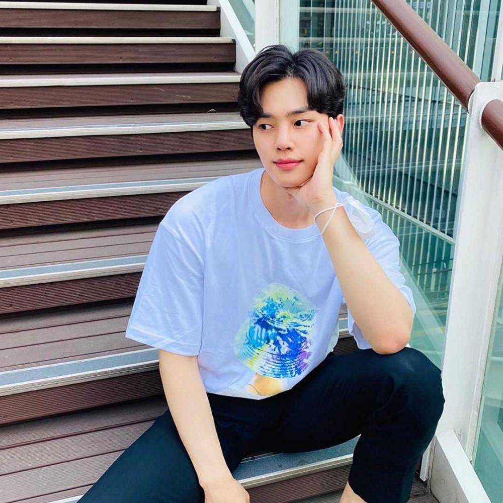Instagram/songkang_b