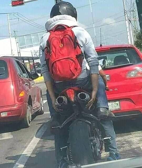 Instagram.com/pembawa_ketololan