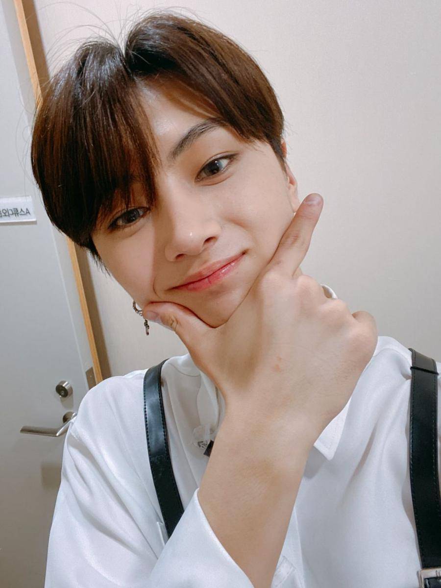 twitter.com/ENHYPEN_members